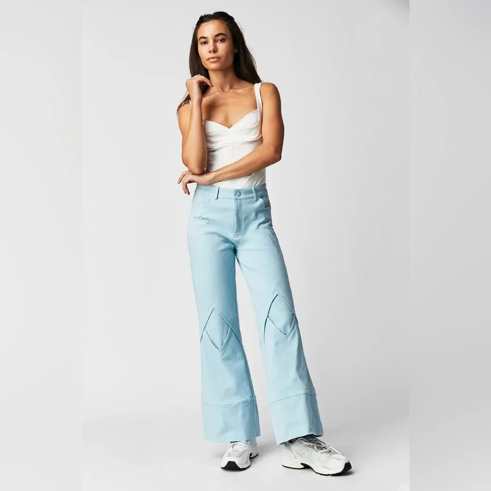 SOLD House of Sunny Blue Jeans - Picture 7 of 7